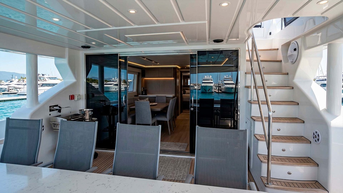 Аренда яхты Ferretti Custom Line 100 Seabreak на Пхукете